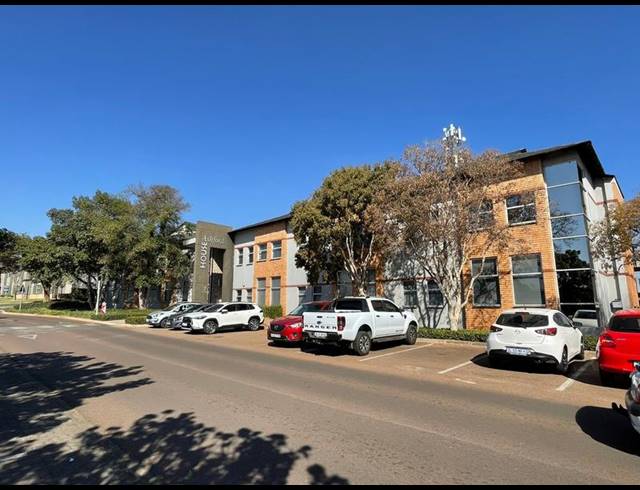 BUSINESS PROPERTY TO RENT IN MIDSTREAM ESTATE